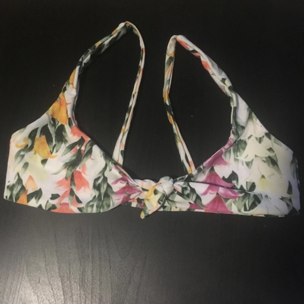 Stone fox swim Med top